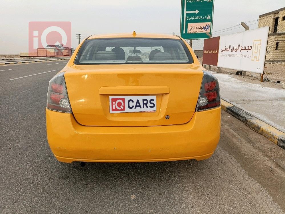 نيسان سنترا